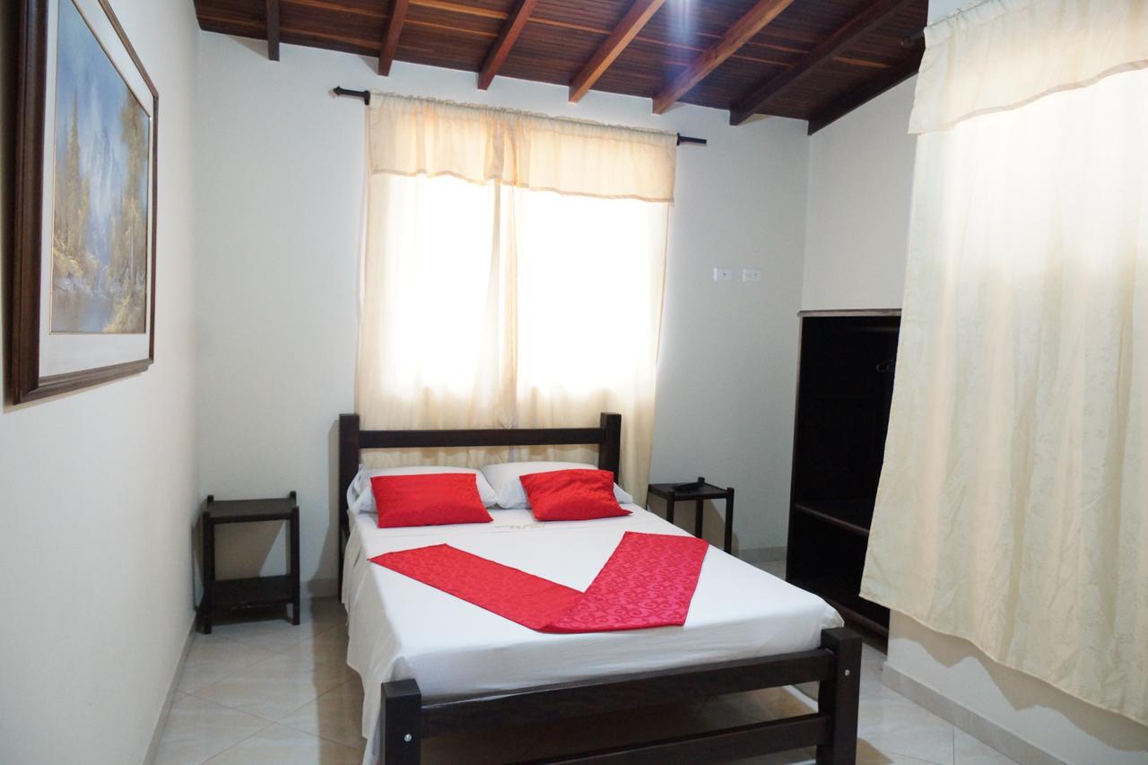 Hotel Esmeralda San Gil Esterno foto