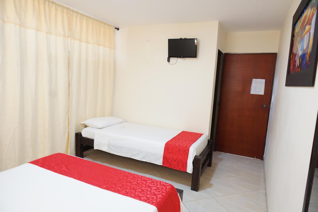 Hotel Esmeralda San Gil Esterno foto